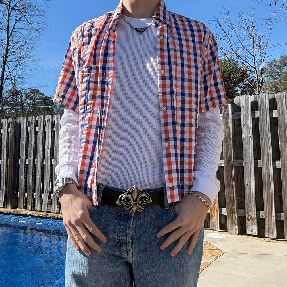 Super cool vintage y2k 2000s orange and blue checkered men’s cropped flannel!
